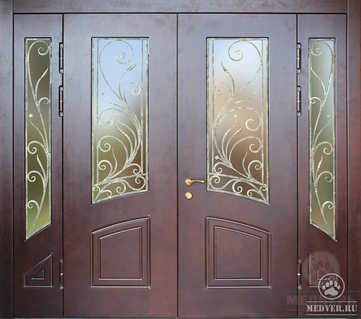 Многообразие входных металлических дверей в классическом стиле