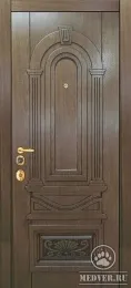 Недорогая металлическая дверь-135